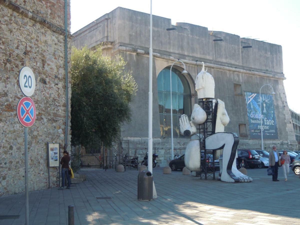 Una Porta Sul Porto Antico 热那亚 外观 照片